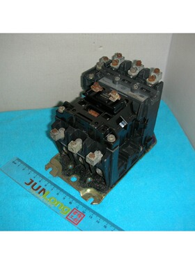 AB AC CONTACTOR 40411-492-02-T851   113014  40410-452-03询价