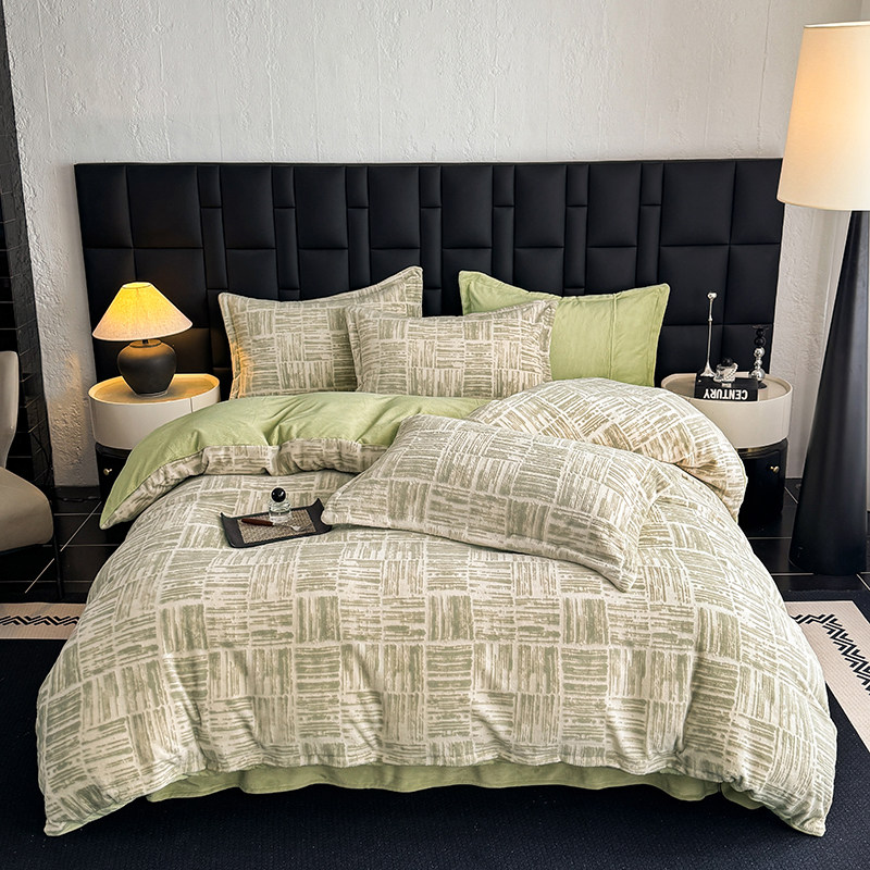 2025新款亲肤舒适高克重雕花绒系列三件套四件套件任意尺寸可定制