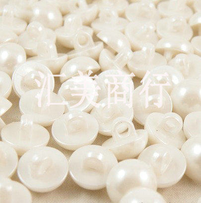 白色珍珠纽扣 蘑菇扣 树脂扣子 服装连衣裙大衣 眼睛 扣子