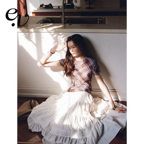 Even Vintage | 复古格纹 缩褶优雅时髦密拷边修身短款上衣女夏秋