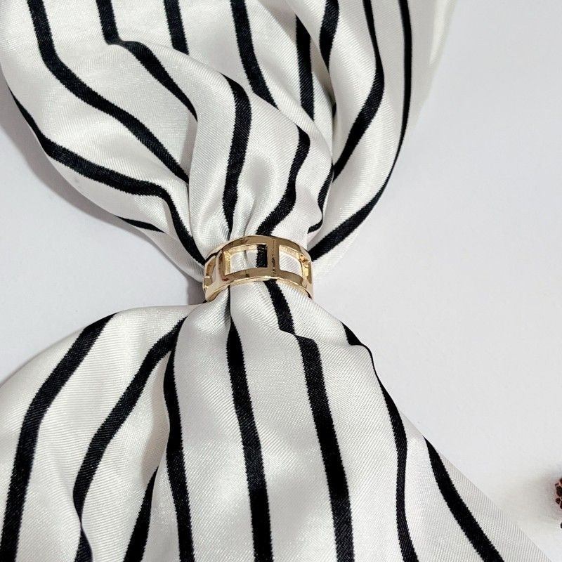 爆款丝巾扣日系简约女百搭多功能大衣腰带合金轻奢戒指絲巾扣