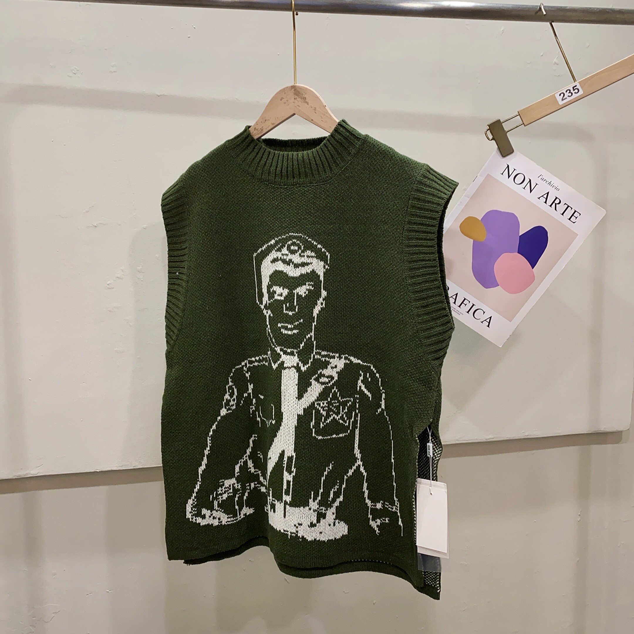 大版 羊毛马甲 50%羊毛