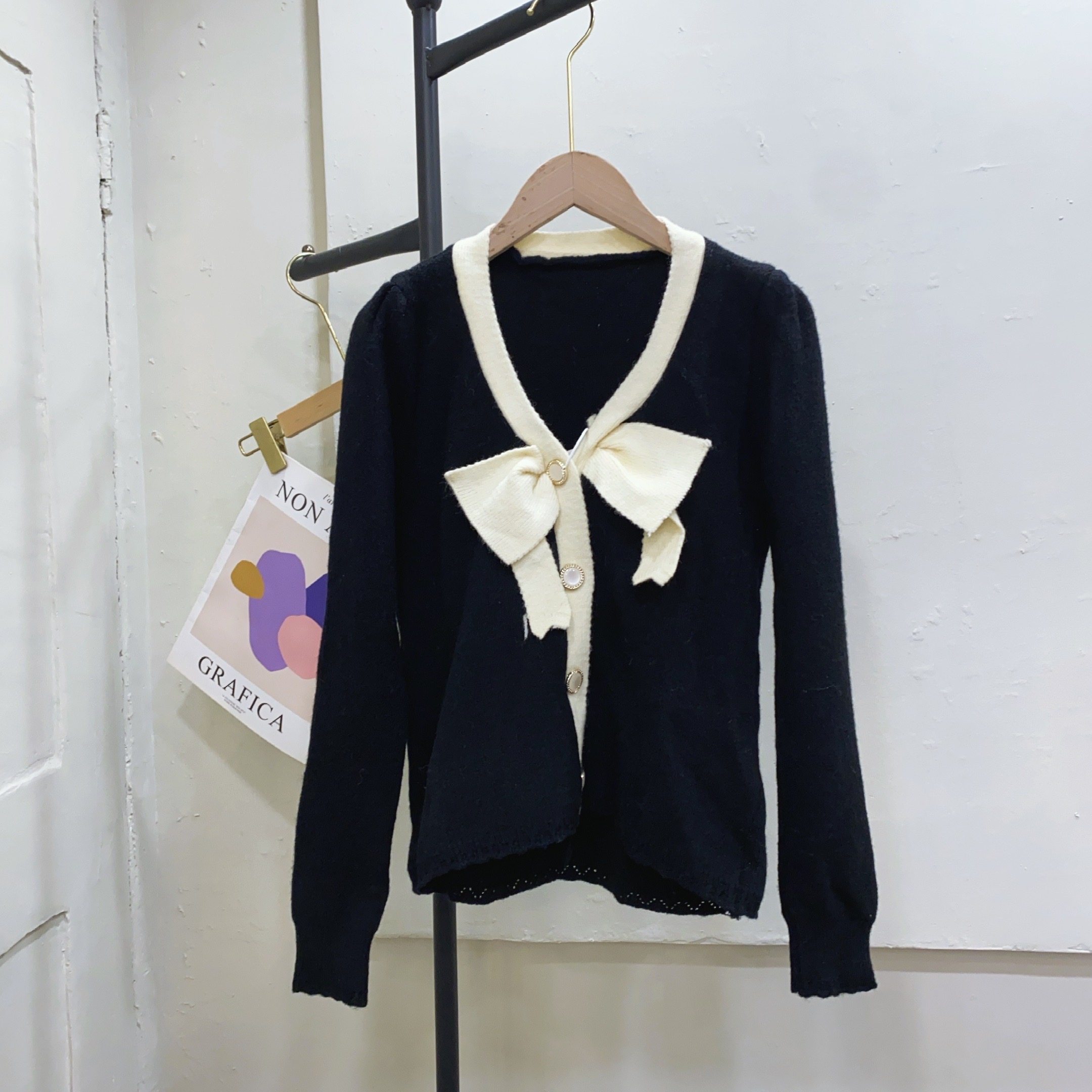 2025秋冬新款韩版宽松慵懒风圆领套头毛衣女百搭针织衫上衣