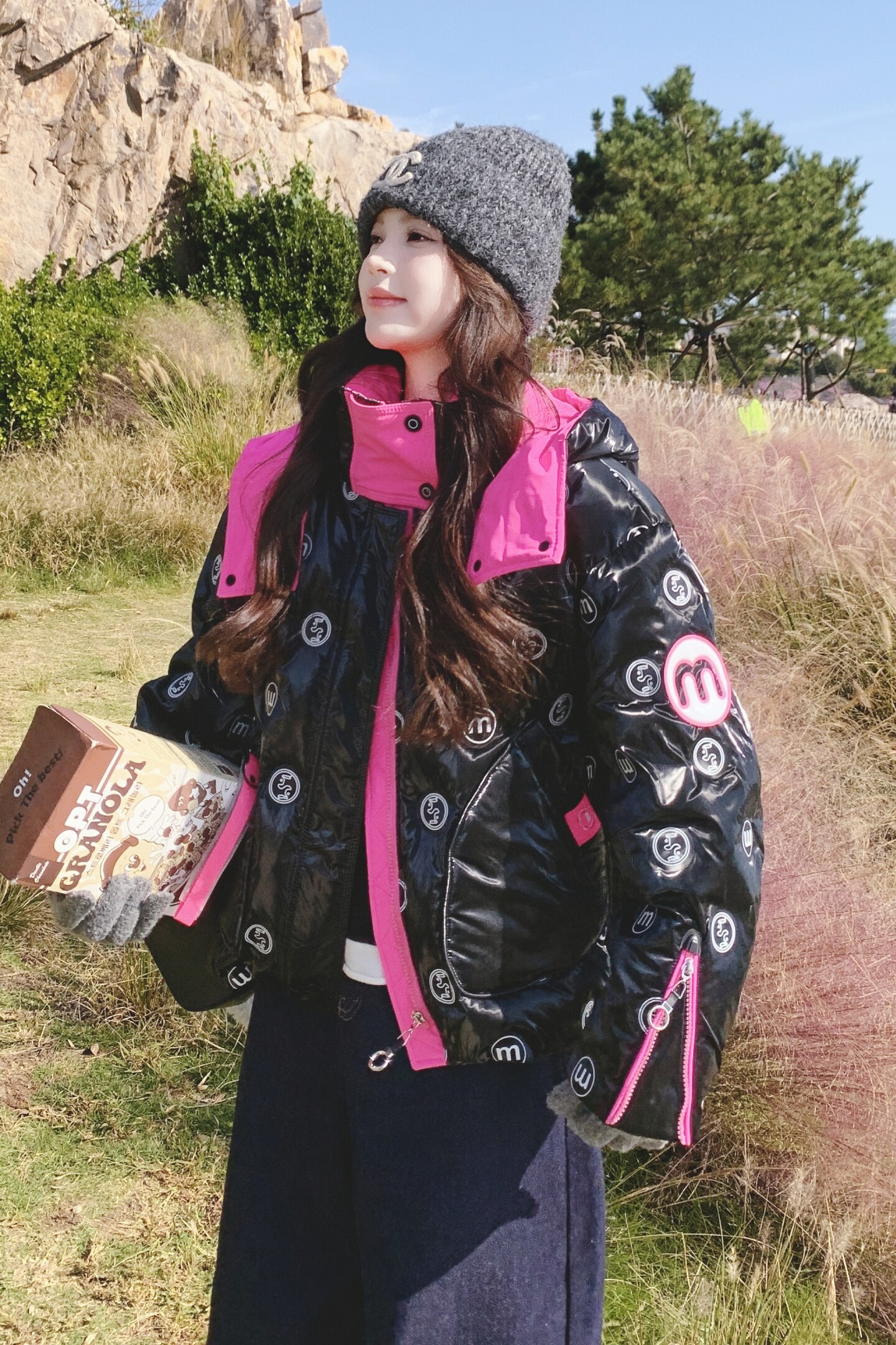 【大货】设计感亮面免洗撞色字母短款羽绒服Y133-P245K368,女装羽绒服,2C069