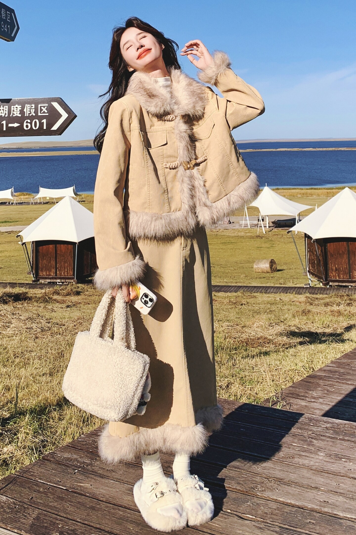【大货】复古小香风拼毛短外套+半身裙套装3302-P225K338,女装套装/套裙,2C069