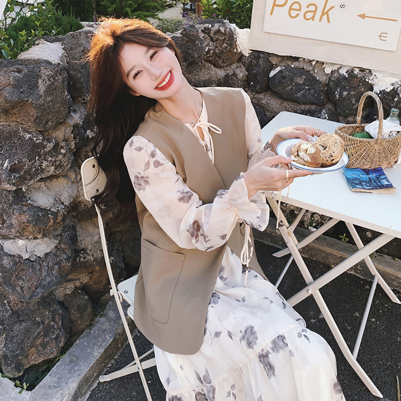 韩版设计感水墨画连衣裙套装女2025春秋季新款PU皮马甲长裙两件套,女装套装/套裙,2C069