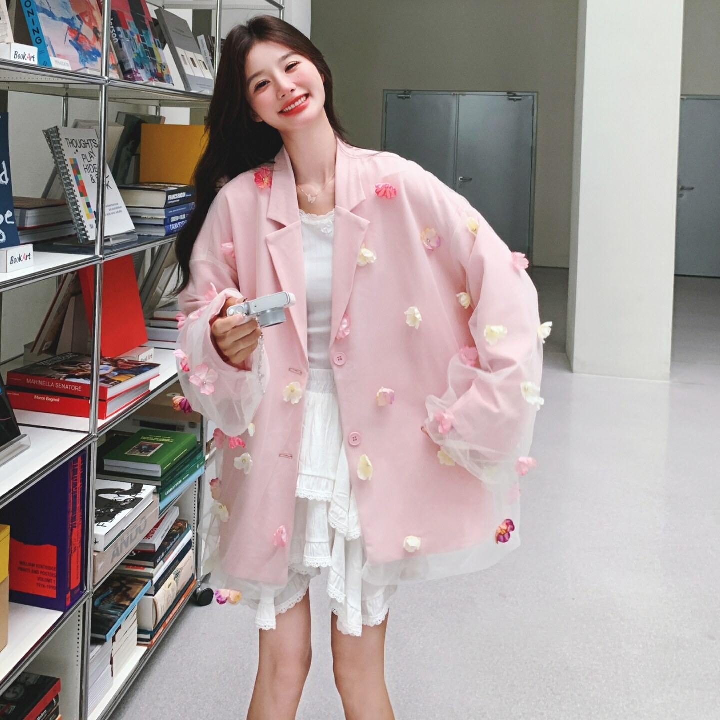 粉色立体花朵西装外套女2025秋季新款设计感甜美宽松薄纱小西服潮,女装西装,2C069