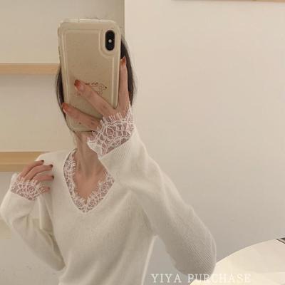 U领舒适蕾丝拼接针织衫