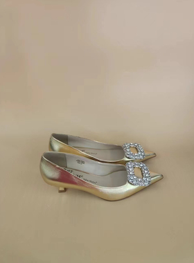 VME/舞魅2024年水钻方扣尖头显瘦平底浅口单鞋VS24A3106