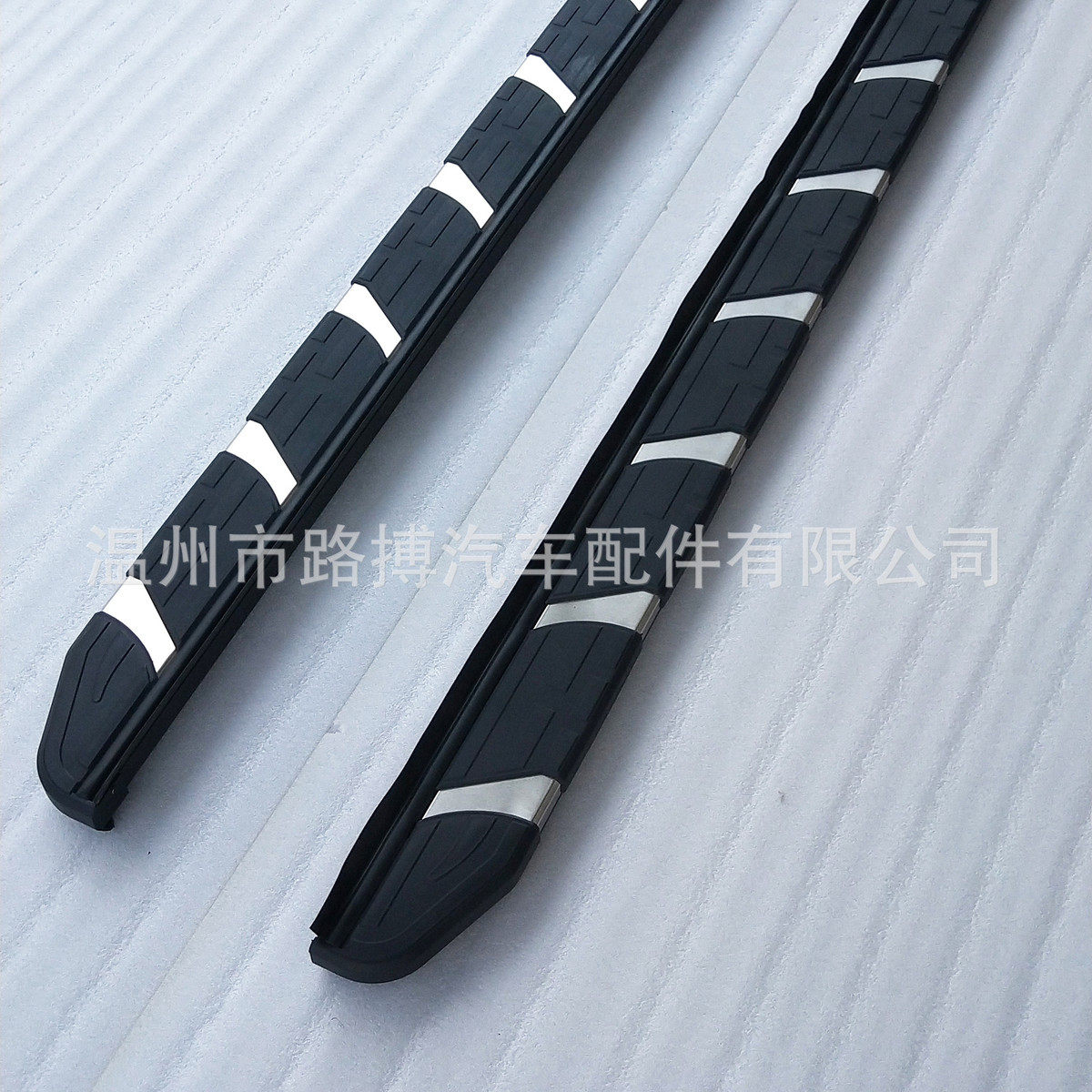 热销适用捷达vs57途观侧脚踏板卫士款迎宾途锐改装akm威然探岳gte