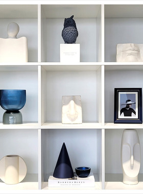 zz8n工艺品样板间电视柜酒柜软装饰品现代家居摆件相架真书批发组