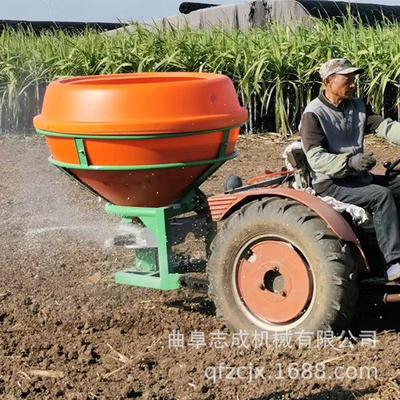 农用牵引式撒肥机大容量后置撒肥机轴动力750公斤施肥器农用