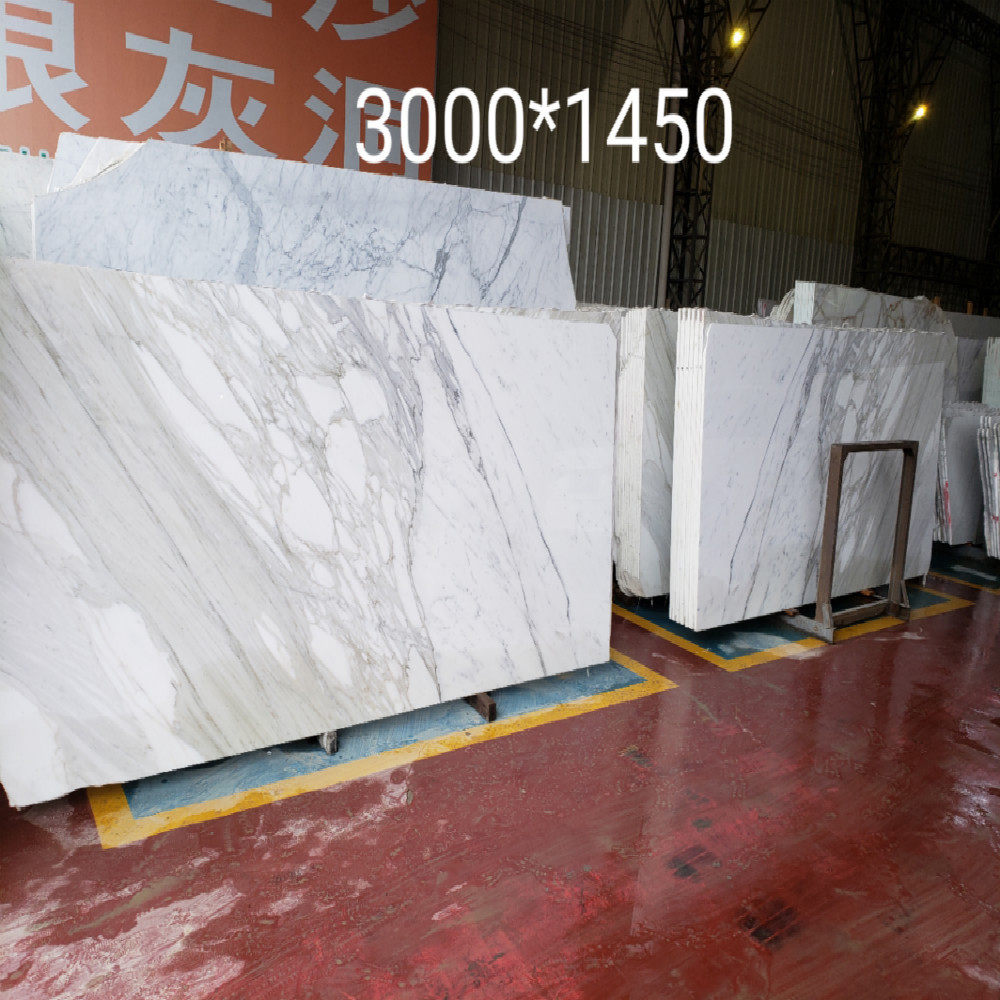 云浮过门石鱼肚白白色大理石台面定做石材加工楼梯背景墙天然圆柱