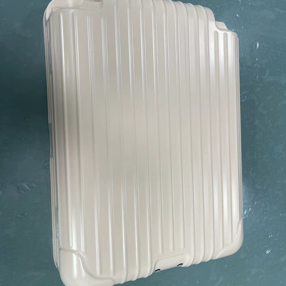 箱包琴盒定制加工吸塑加工厚片吸塑厚板吸塑abspc覆膜图片