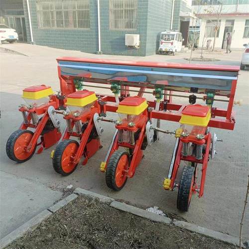 热销多功能玉米大豆白菜膜覆膜播种机施肥播种上滴灌一体机