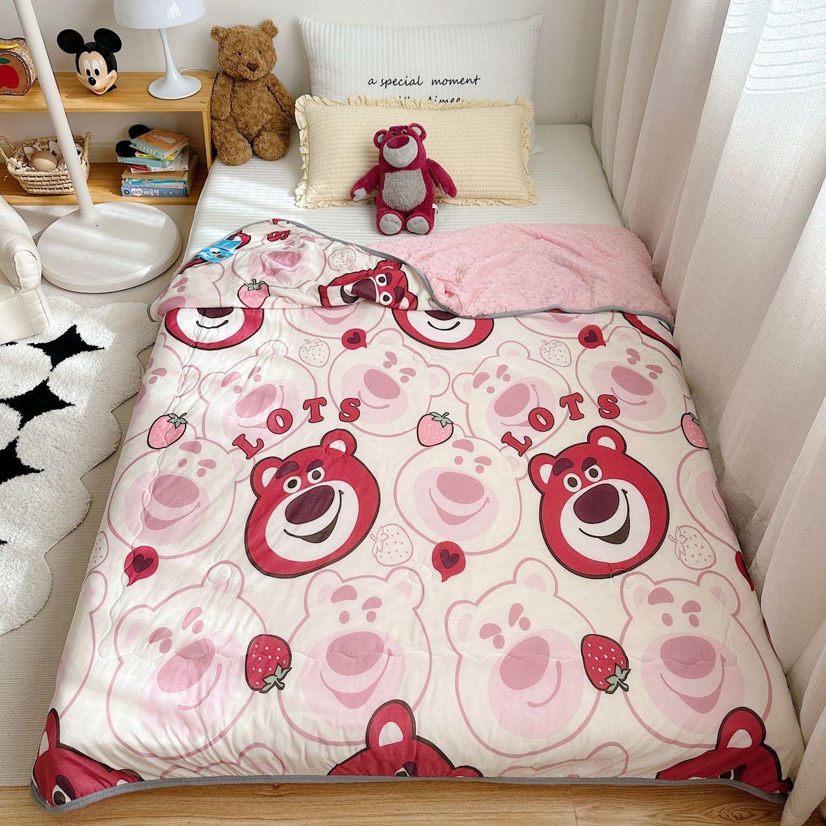 爆款迪士卡通凉感丝豆豆被宝宝批发午休空调薄被子草莓熊凉感被毯