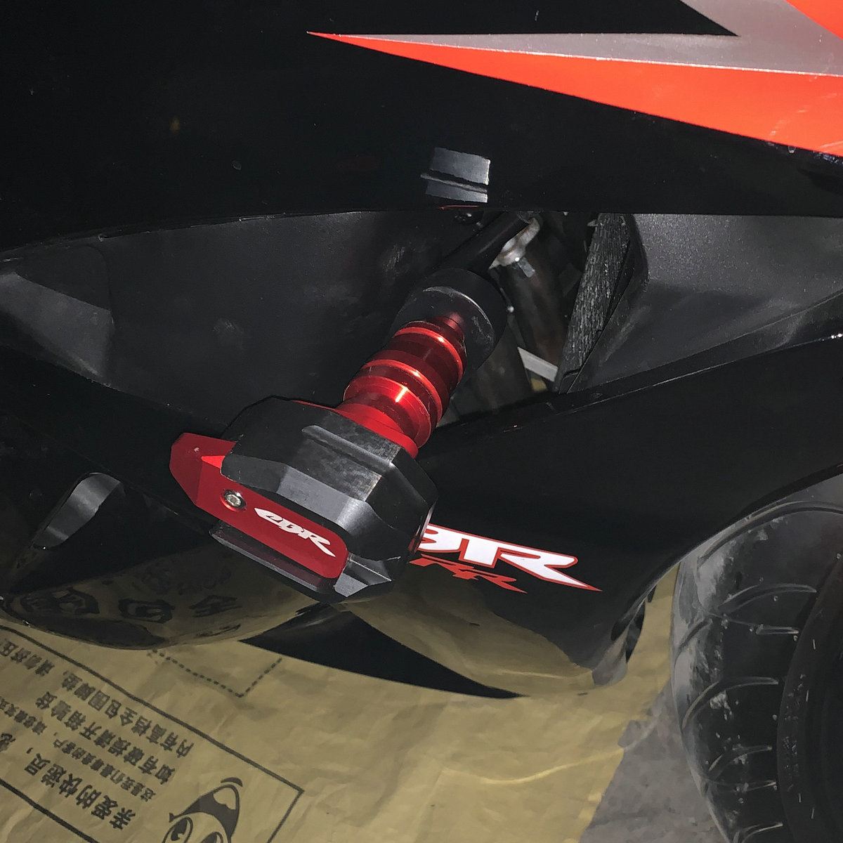 热销适用于cbr600rrf509-12年改装车身保险杠球防摔防摔胶防摔棒