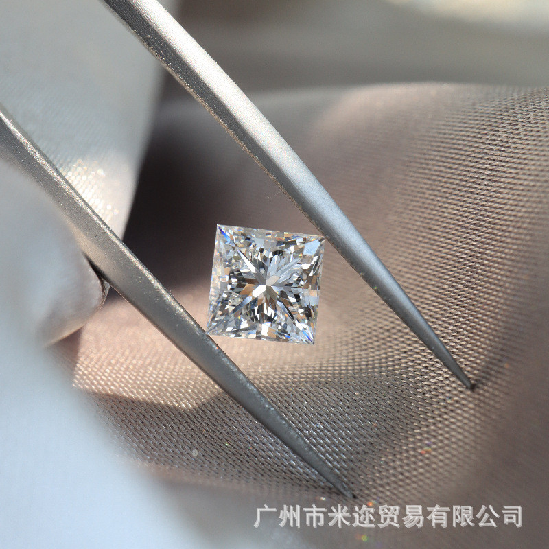 热销工厂直供培育钻石cvd hpht1克拉异形钻公主方祼女人工钻石婚