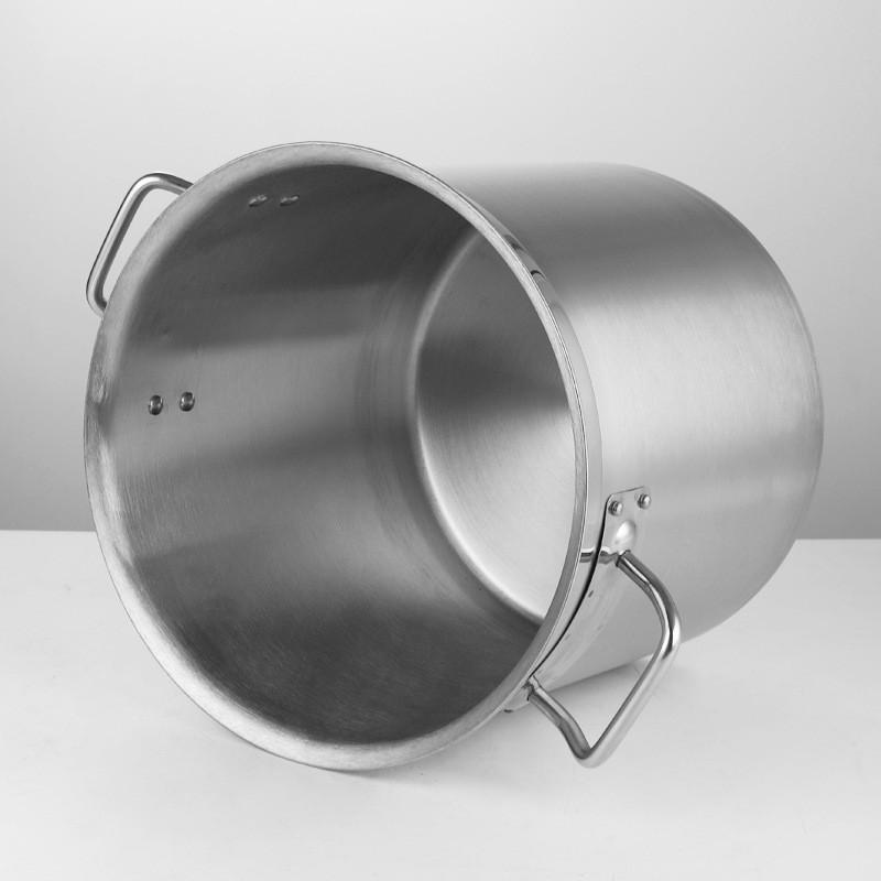 热销不锈钢耐用桶汤底圆桶商用带盖卤水汤锅加厚底特大容量油桶烧