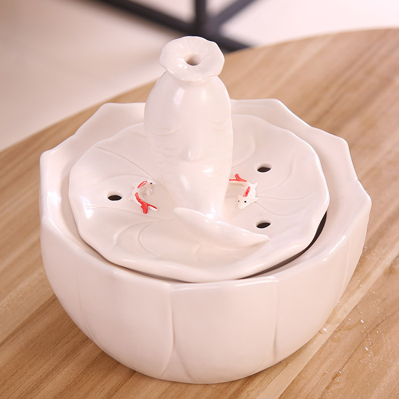 插电款猫咪饮水机宠物循环自动陶瓷用品喷泉喂水器带过滤批发