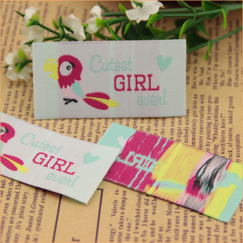 多样现货优质卡通布标织唛服装布贴韩文织标领标水洗标可定log