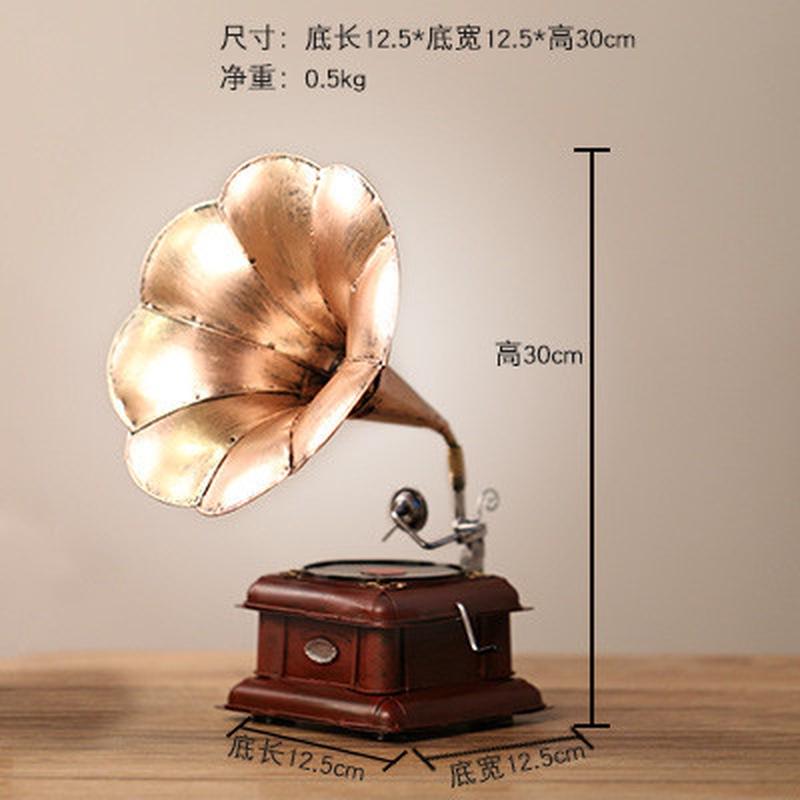 金属工艺品工艺品摆件咖啡厅酒吧橱窗陈列拍摄道具复古留声机批发