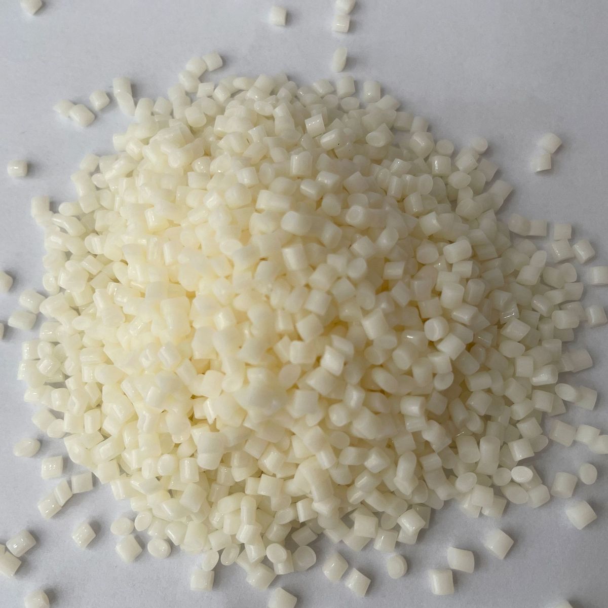 防静电本色tpee海翠料25d-85d颗粒黑色改性塑料高弹性海翠梳子料
