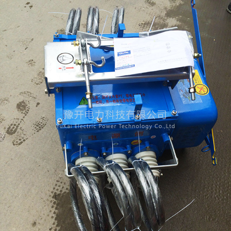 FZW28-12/630A电缆型柱上真空分界负荷开关10KV户外智能真空开关