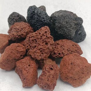 工厂白色多孔火山岩园艺垫底拌土灰供应浮石水族滤材造景轻石