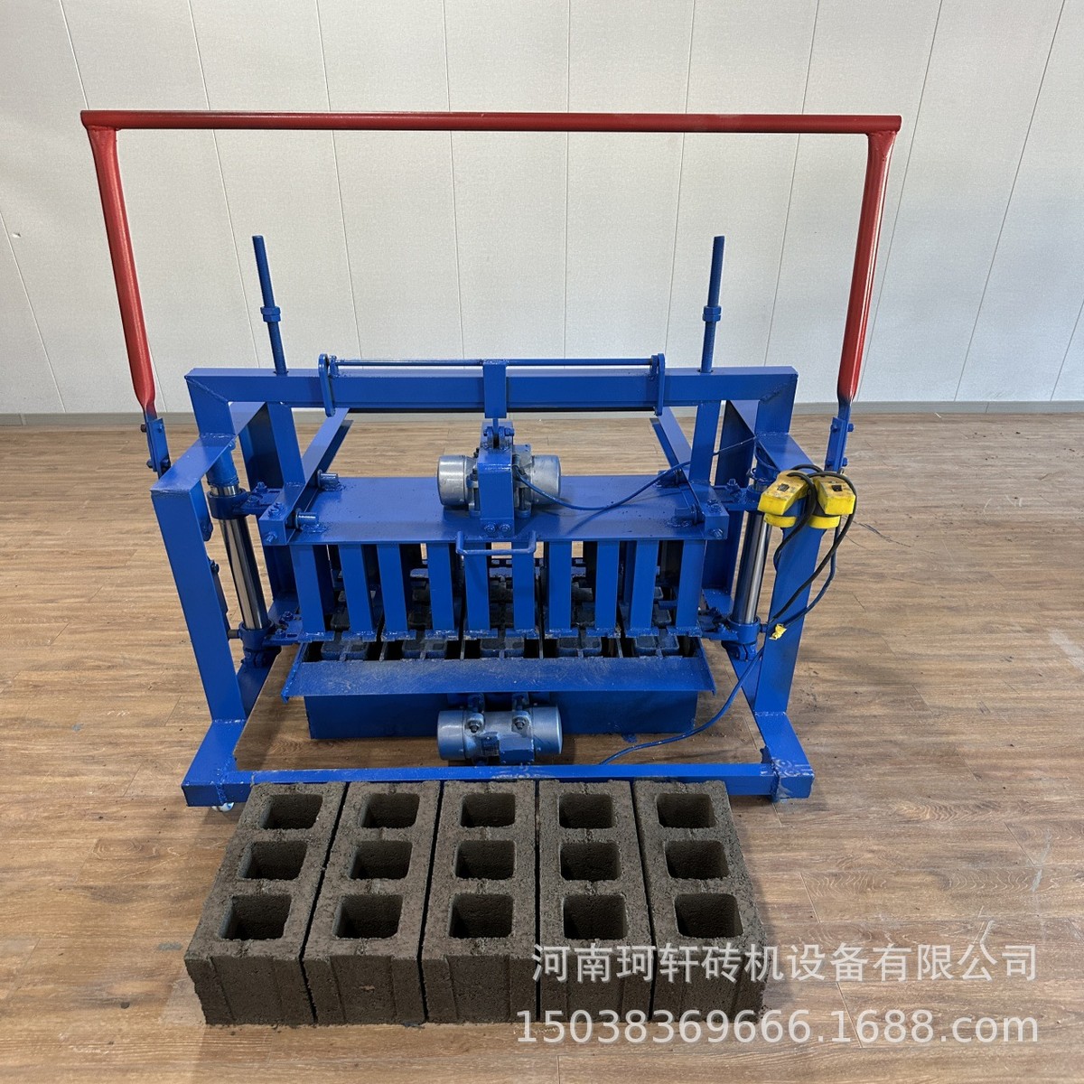 加宽移动直推式三孔空心砖机水泥免烧砖机模具可以换混凝土制砖机