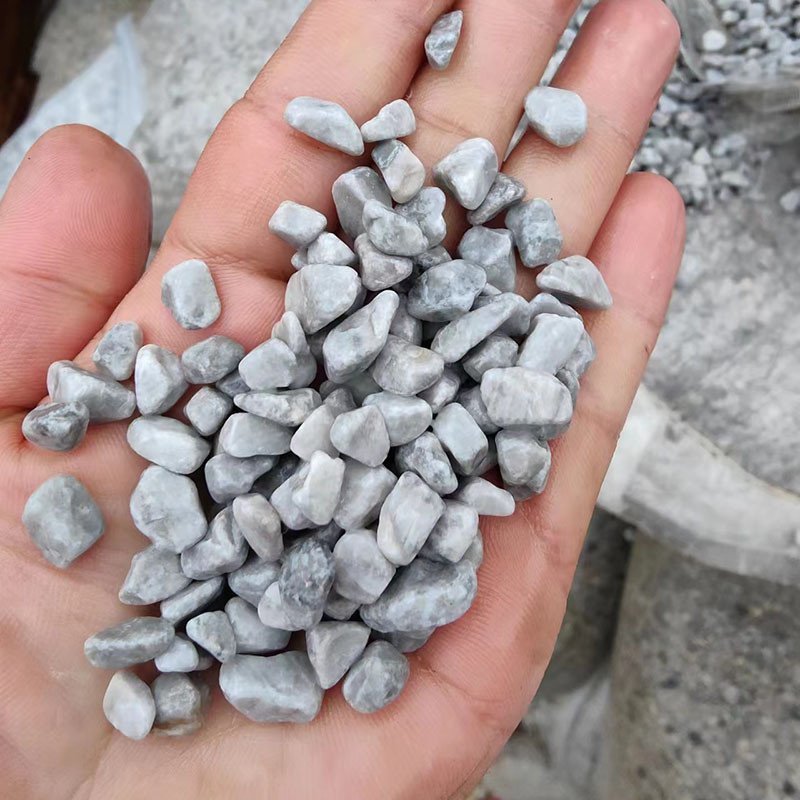 海浪供应贝壳灰石子厂家灰卵石工程铺路灰色石子浅灰胶粘石