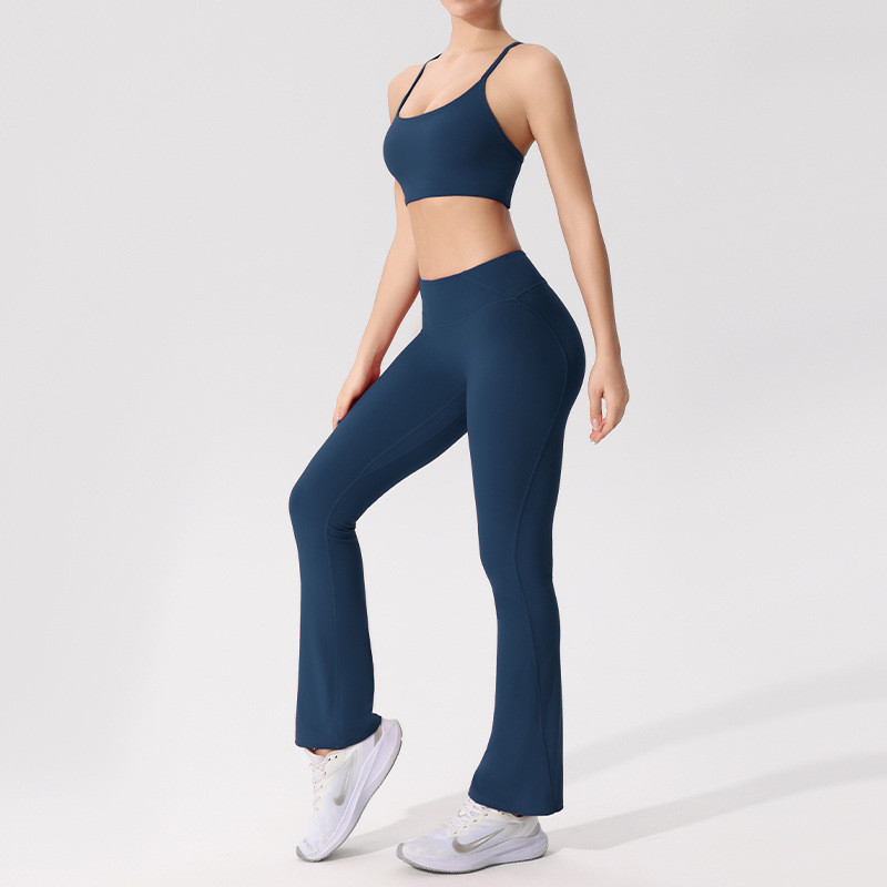健身服美背瑜伽套装女运动普拉提喇叭裤九分裤交叉套装