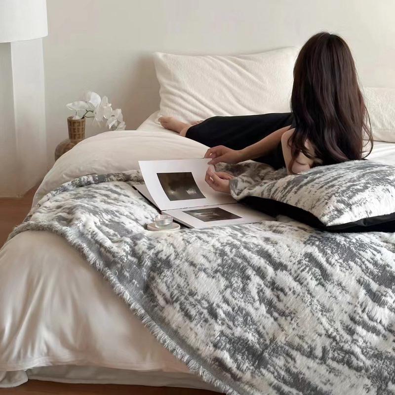 秋冬季轻奢豹纹双面加厚长毛貂绒毛毯时尚流苏毯沙发盖毯午睡毯子