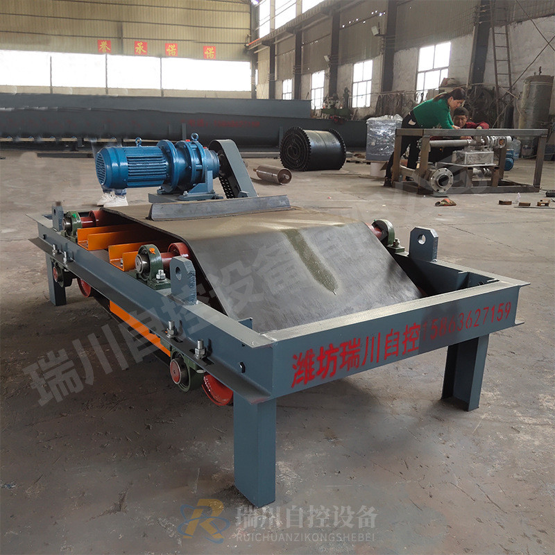 热销输送带永磁砖厂除铁器木材输煤矿用永磁除铁器磁选设备