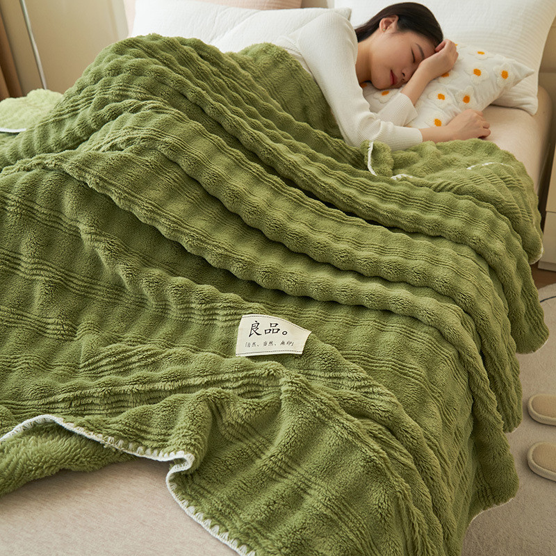 厂家直销布兰卡兔毛毛毯办公室披肩毯夏季午睡盖毯加厚法莱绒毛毯
