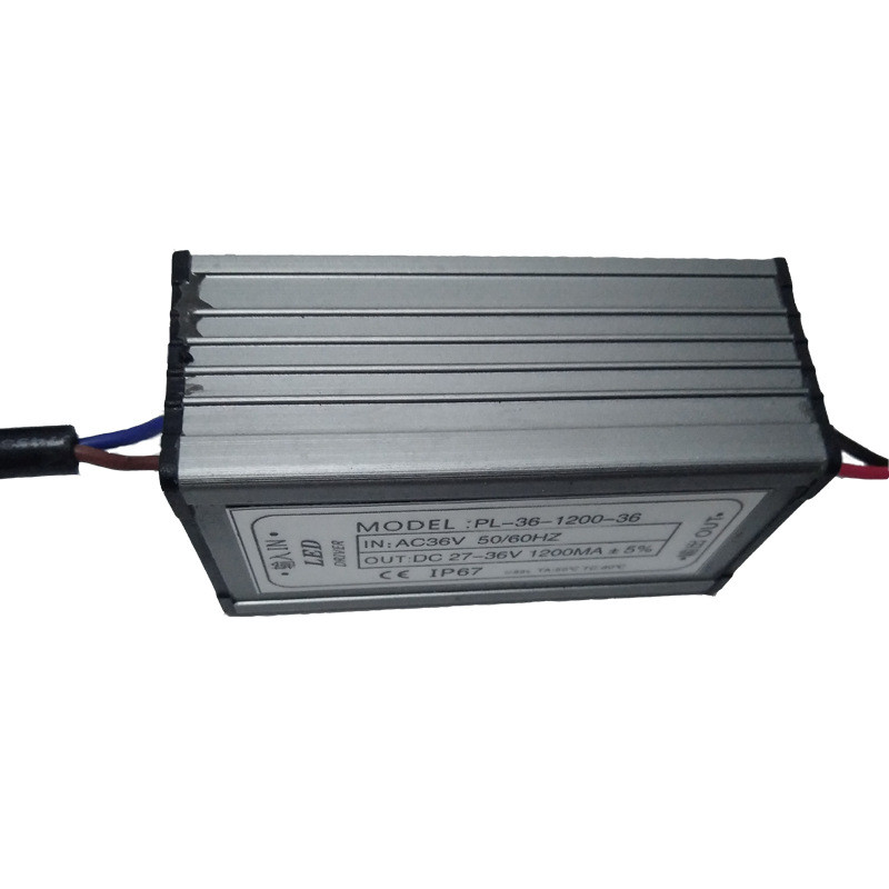 4并10串40W1.2A太阳能投光灯调光输入dc12v升压led驱动电源