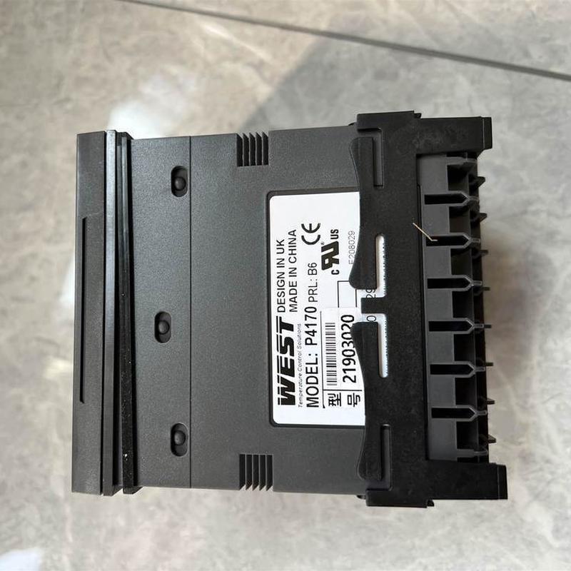热销west大量库存p4170型号21903020温控器