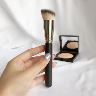 店主自用170# 斜头粉底液刷 高光刷bb霜刷子 修容膏刷粉底刷 软毛