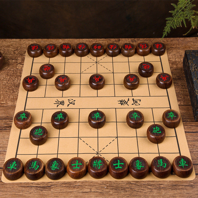 中国鸡翅木象棋阳雕象棋非洲文化工艺品礼品随手礼品