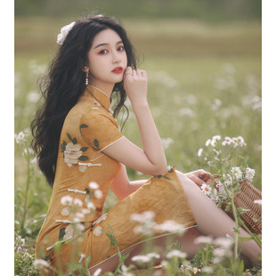年轻款 新品 改良版 复古长款 蚀骨少女山茶花连衣 素雅旗袍2025年新款