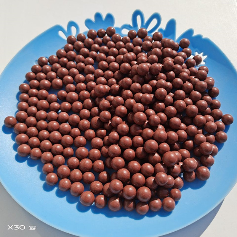 热销厂家填充麦饭石陶瓷球床垫坐垫销售陶瓷球热敷球磁力泥丸