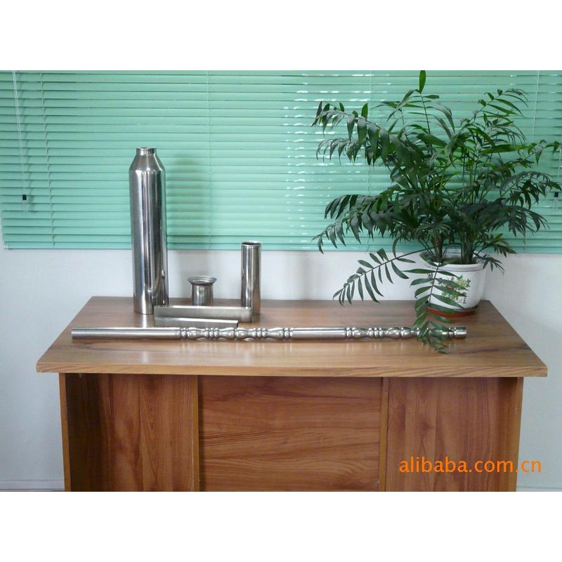 409l圆管焊接不锈钢汽车排气管镜面409不锈钢毛细空心管厂家供应