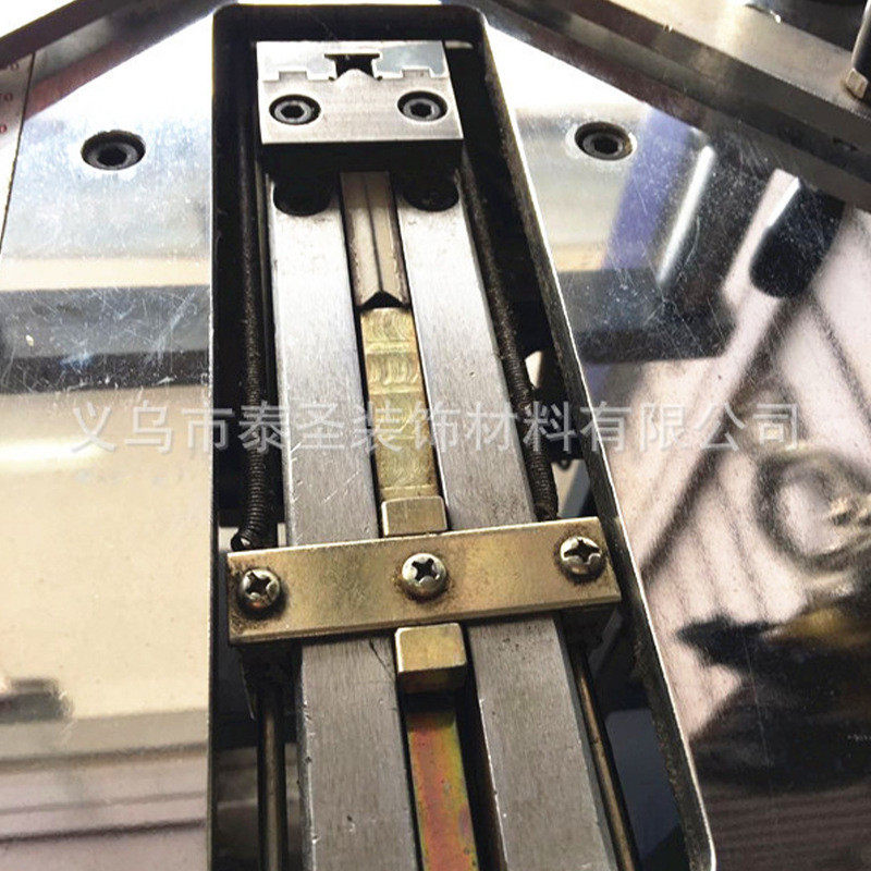 脚踏式钉角机角脚踩钉人工机相框十字绣婚纱照固定
