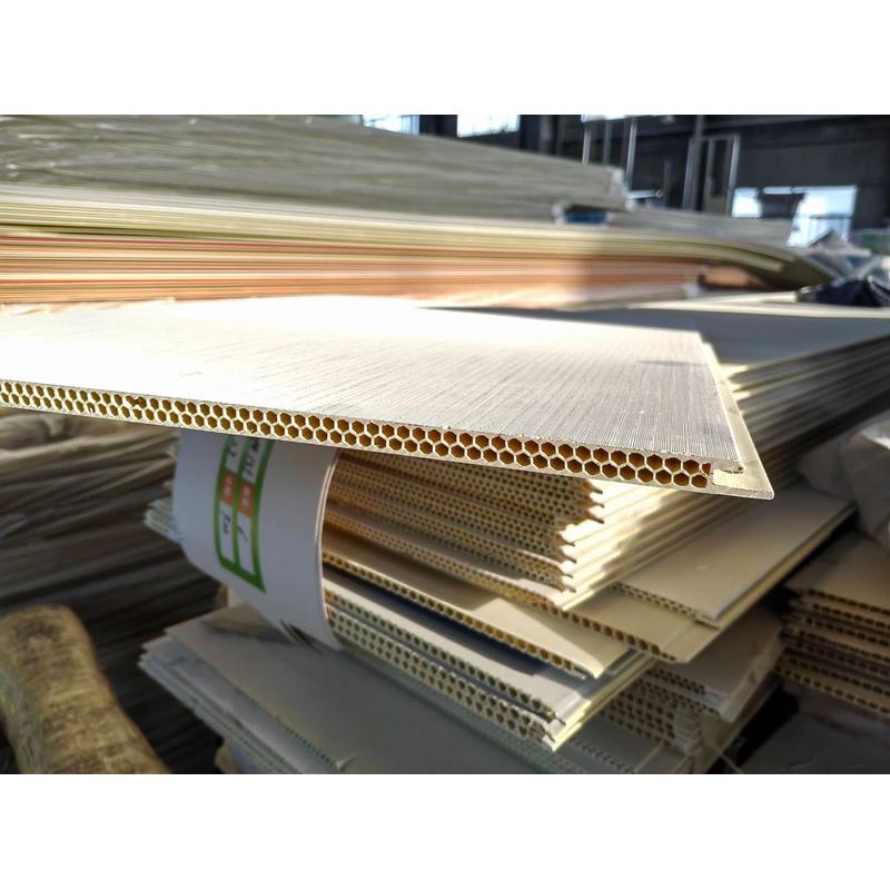 新款蜂窝石塑集成墙板室内墙面装饰材料背景板缝装v字快