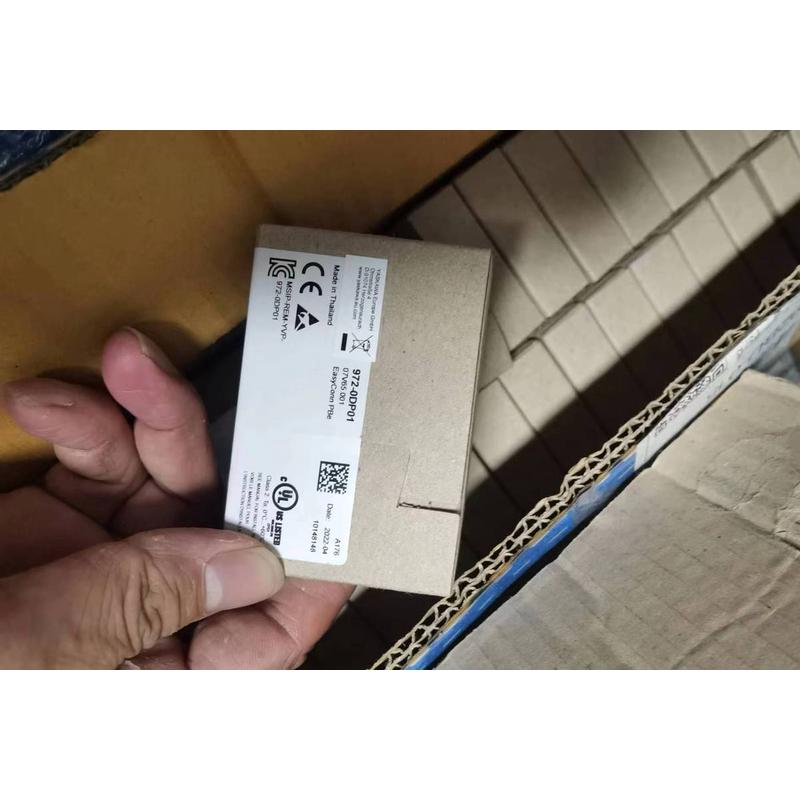 YASKAWA 972-0DP01 972-0DP10 972-0DP20 972-0DP30连接器现货845