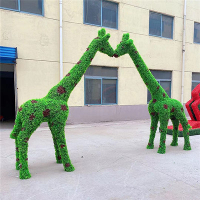 绿雕造型仿真动物工艺品广场公园网红绿雕景观仿真绿雕动物长颈鹿