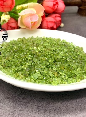 天然橄榄石碎石 水晶碎石摆件供佛厂家直销批发