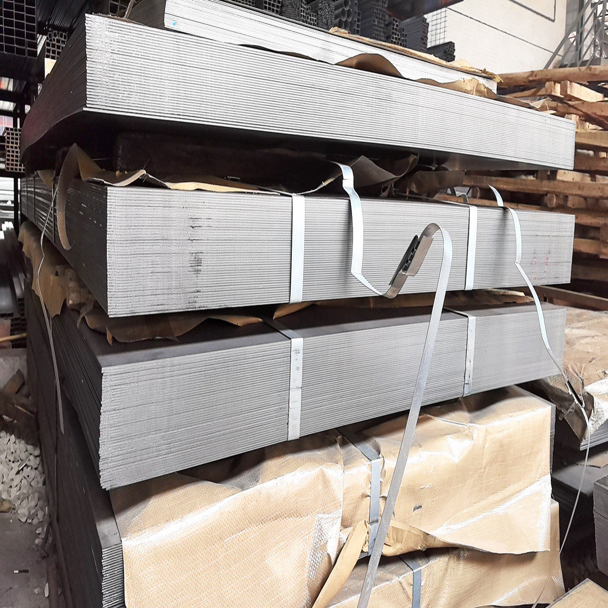 厂家现货冷轧板鞍钢盒加工钣金加工机核加工柜台板可以喷涂