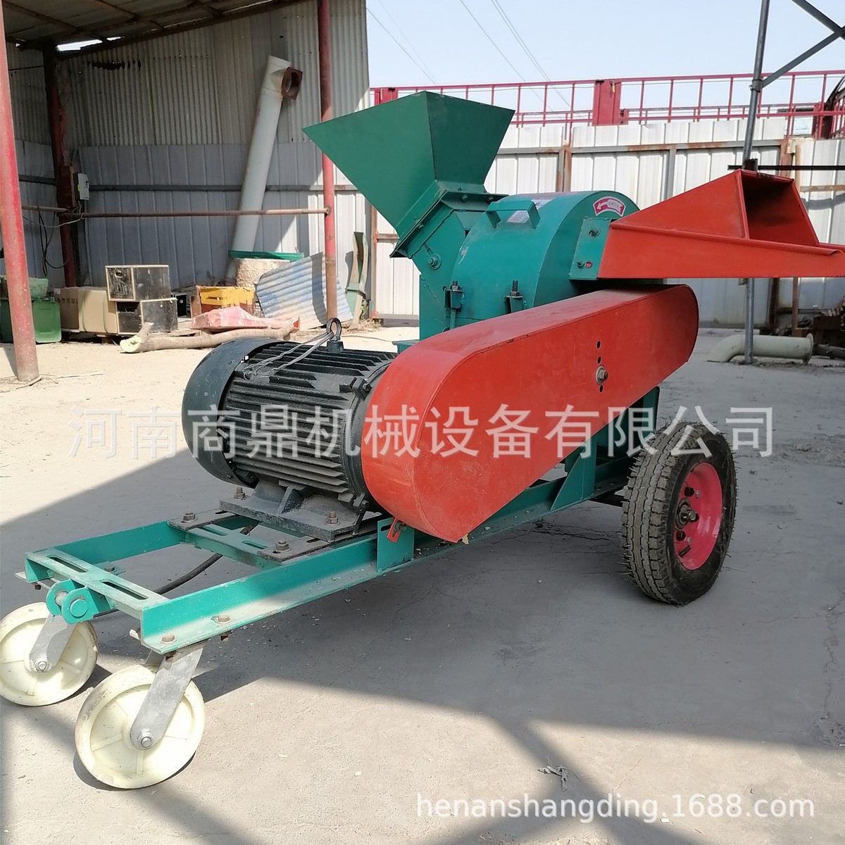 热销420型木材粉碎机果园林树枝木屑机秸秆木条竹子粉碎机小型