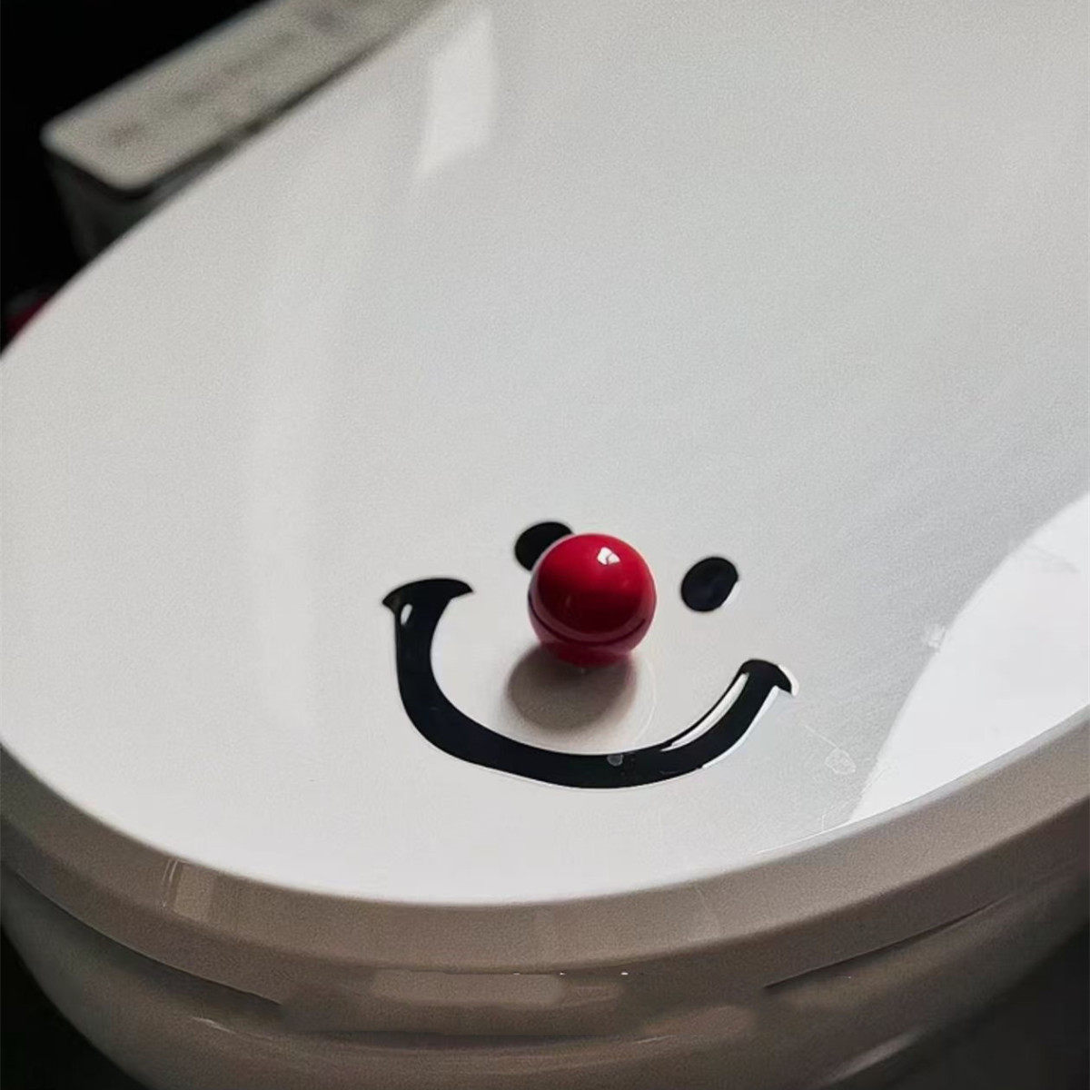 笑脸圆球马桶提盖器不脏手坐便器提拉把手可爱卡通家用厕所掀盖器